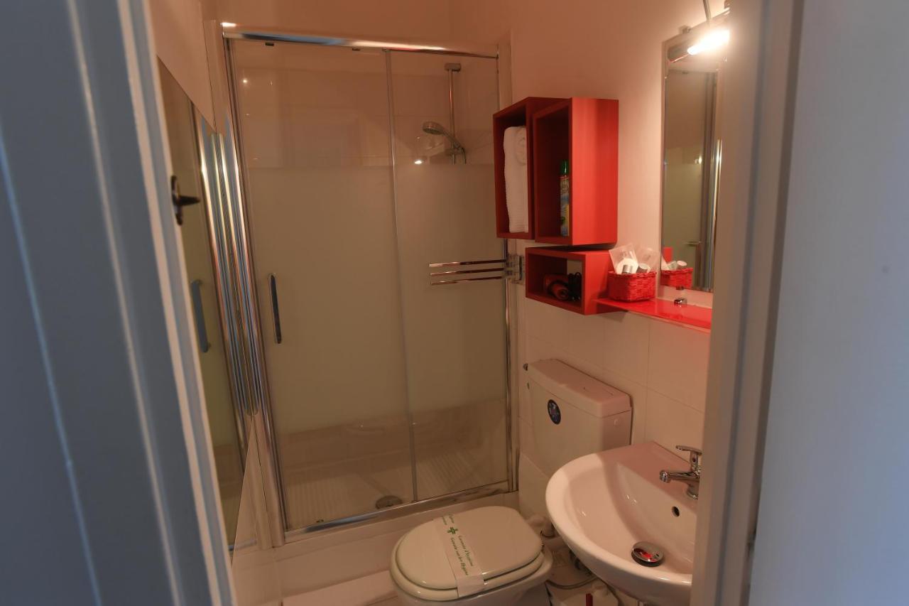 A Casa Di Enza Apartment Рим Екстериор снимка